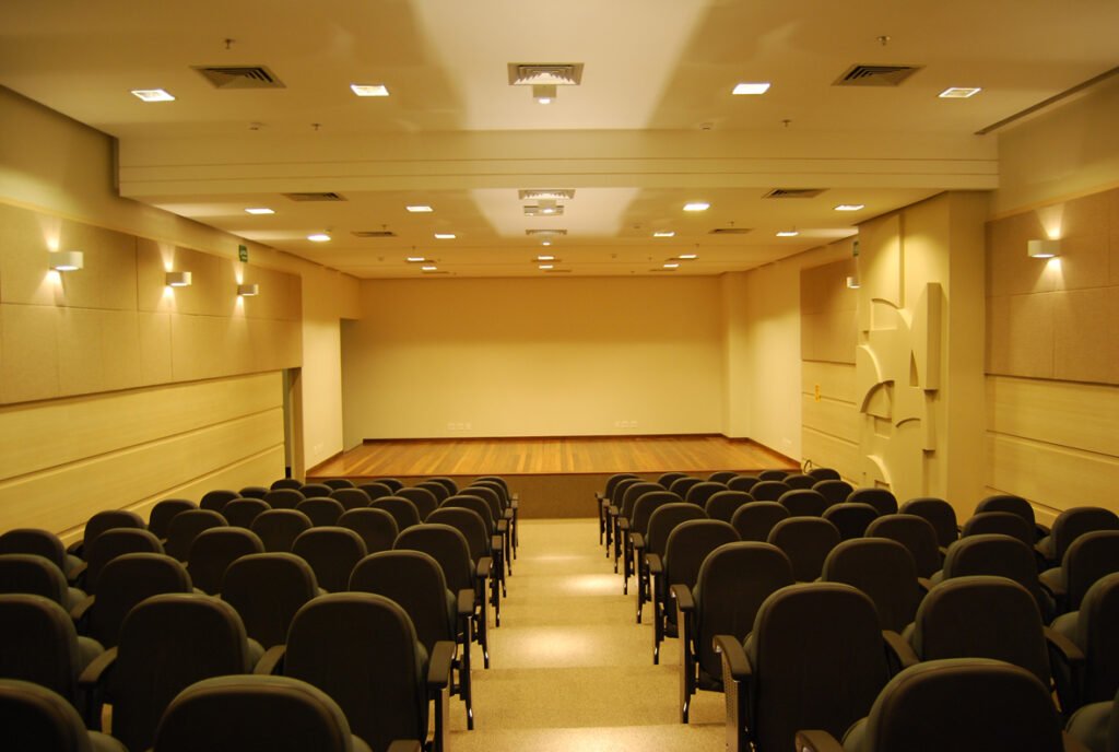 Auditorio Bsb Shopping 04 e_mail